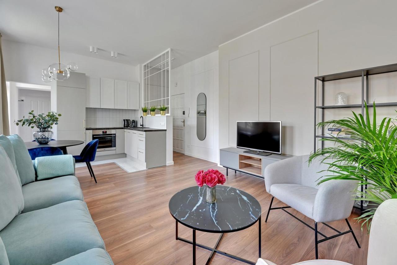 סופוט Lion Apartments - Capri 5 Min From The Beach מראה חיצוני תמונה