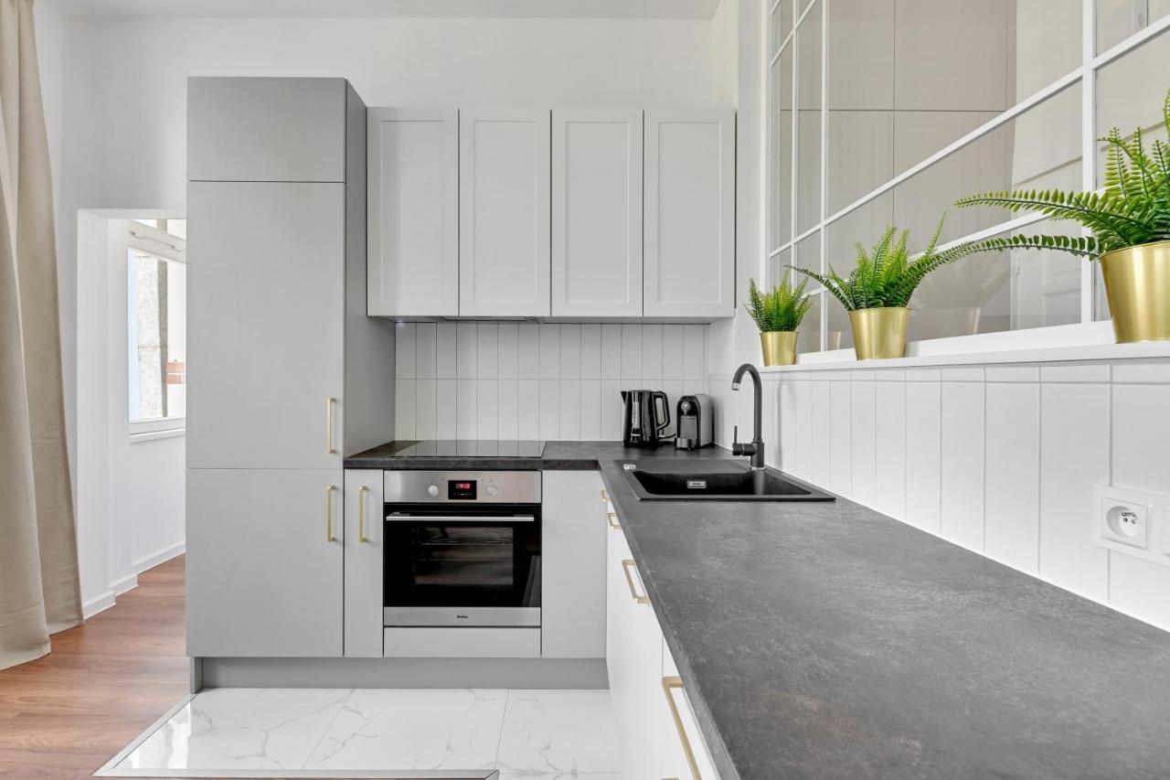 סופוט Lion Apartments - Capri 5 Min From The Beach מראה חיצוני תמונה